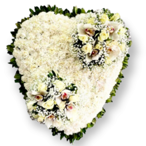 Καρδιά κηδείας με ορχιδέες