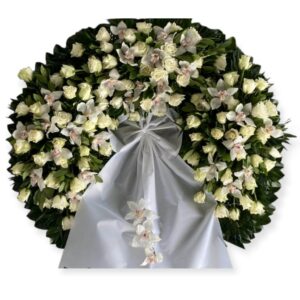 Στεφάνι Κηδείας με τριαντάφυλλα ορχιδέες και σιμπίντιουμ